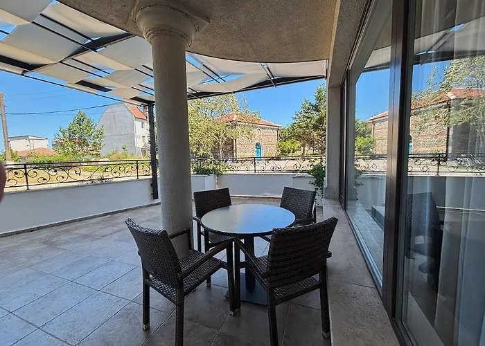 Apartmán Velekasunrise Sinemorec