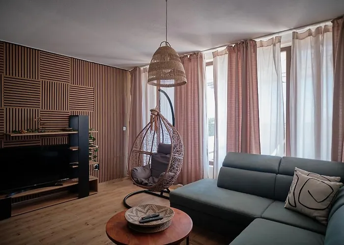 Velekasunrise Apartmán *