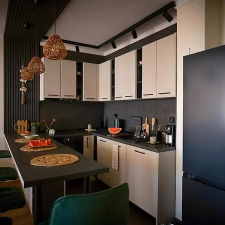 Velekasunrise Apartment Sinemoretz