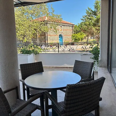 Velekasunrise Apartment *