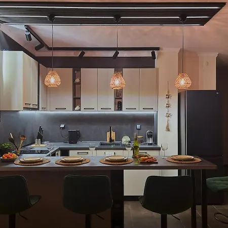 Velekasunrise Apartment Sinemoretz